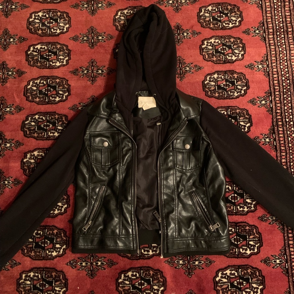 SKY AND SPARROW BLACK LEATHER JACKET🖤 Size: XS